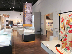 錦絵《上州富岡製糸場》